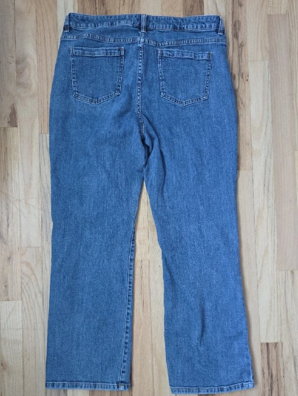 liz & co. Blue Boot Cut Women’s Jeans